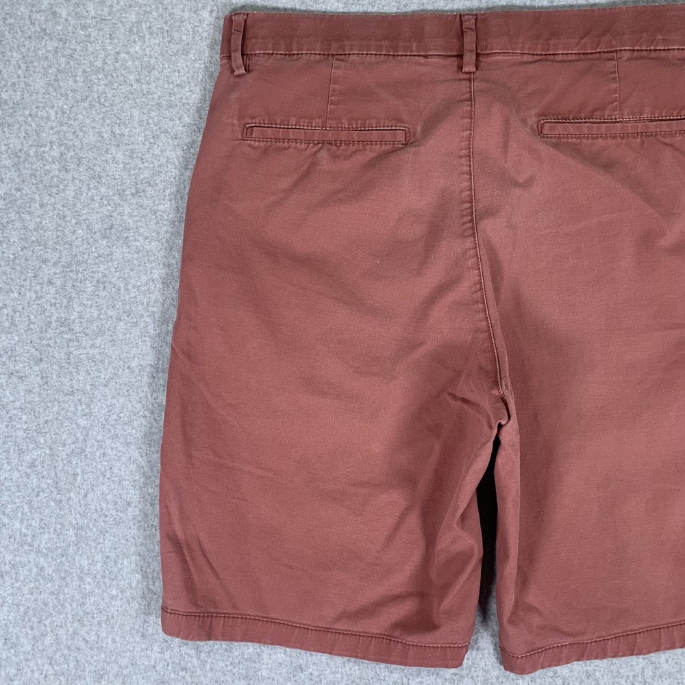 Old Navy Ultimate Tech Slim Shorts Mens 33 Rose Clay Built-In Flex Flat Front - Picture 7 of 14
